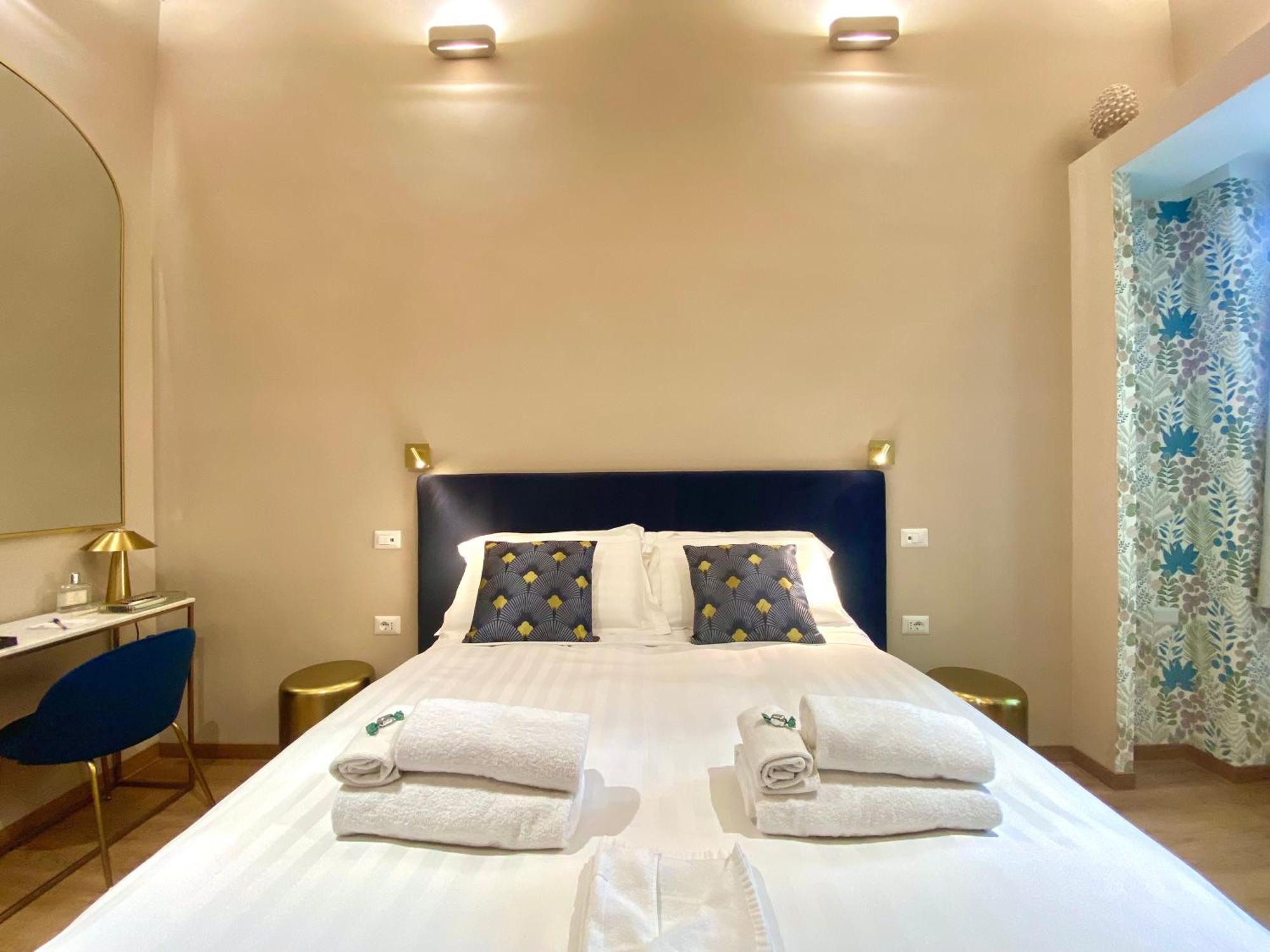 Queen Of Rome Luxury Rooms Eksteriør bilde