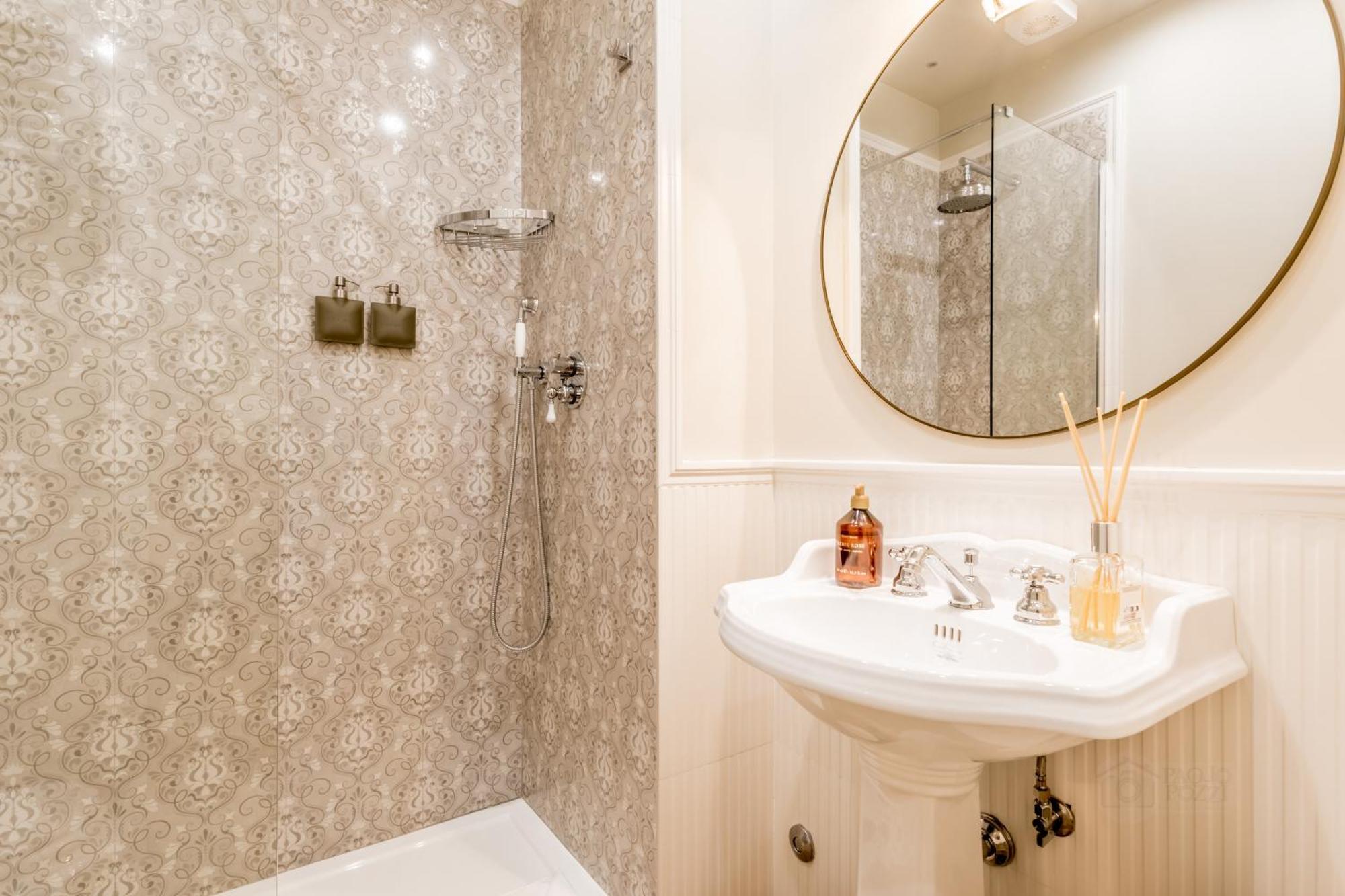 Queen Of Rome Luxury Rooms Eksteriør bilde